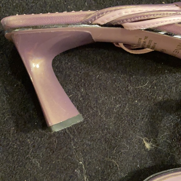 Heels - Picture 5 of 5